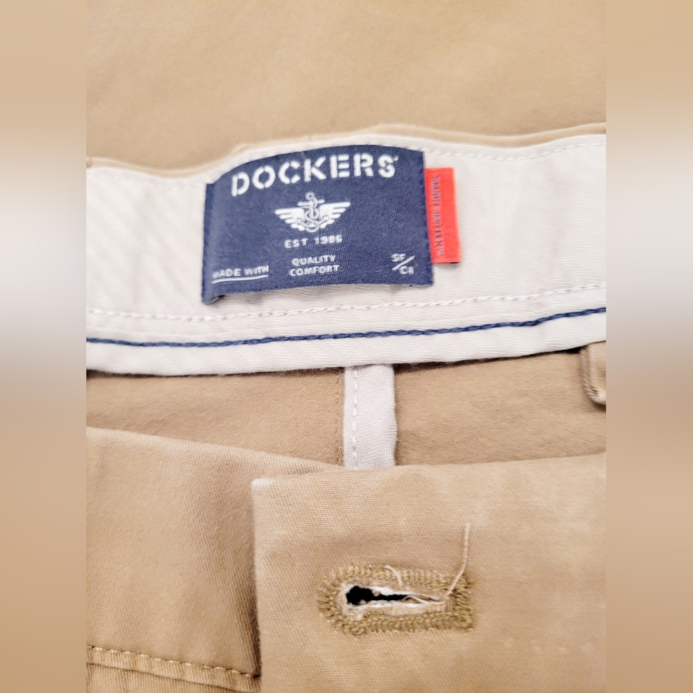 Dockers Men's Tan Chino Tapered Fit  58 X 32 - Picture 4 of 6